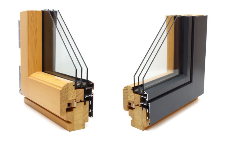 Fenêtre combinant le bois et l'aluminium, prix