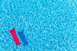Lire la suite à propos de l’article Guide des prix d’une bâche de piscine
