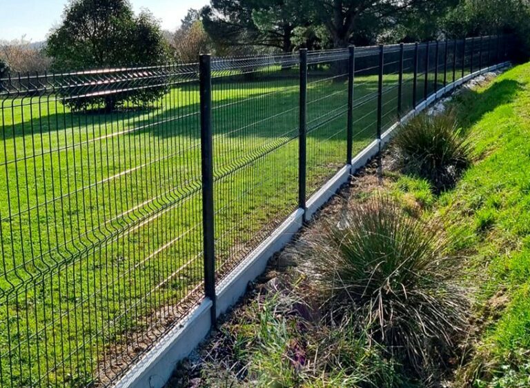 Guide des prix d'une clôture rigide