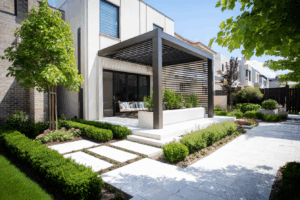 Idées de couvertures pour votre terrasse qui transformeront instantanément cet espace en un lieu confortable
