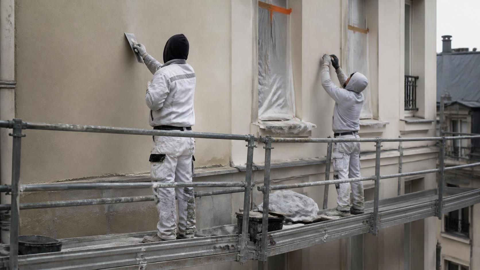 découvrez les prix du ravalement de façade en région parisienne et les informations clés pour bien préparer vos travaux de rénovation extérieure.